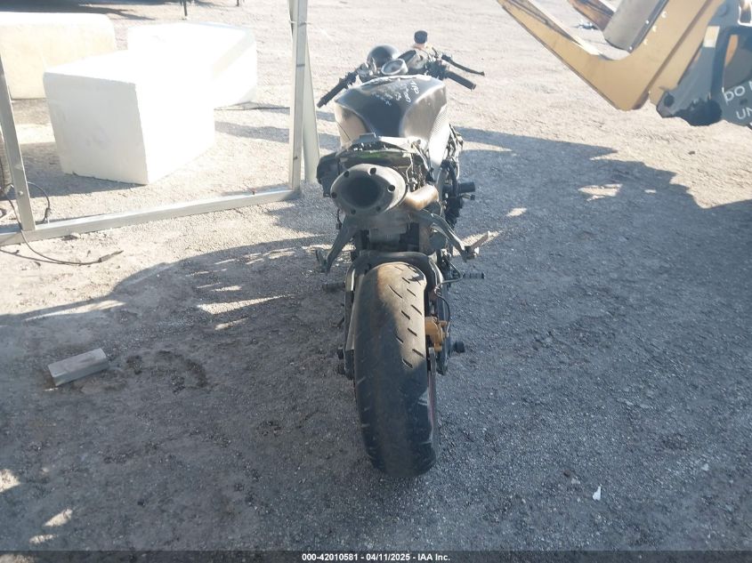 2004 Kawasaki Zx636 B1 VIN: JKBZXJB194A025693 Lot: 42010581