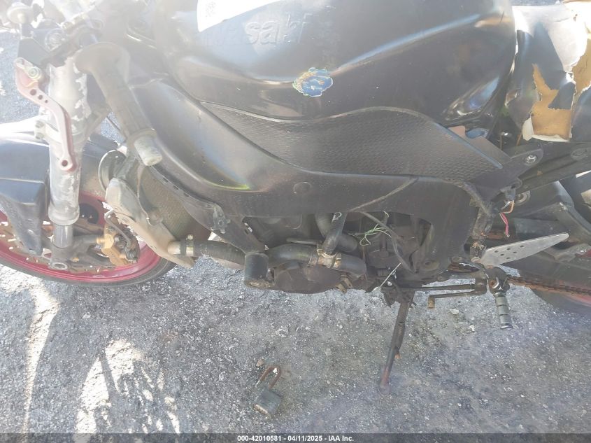 2004 Kawasaki Zx636 B1 VIN: JKBZXJB194A025693 Lot: 42010581