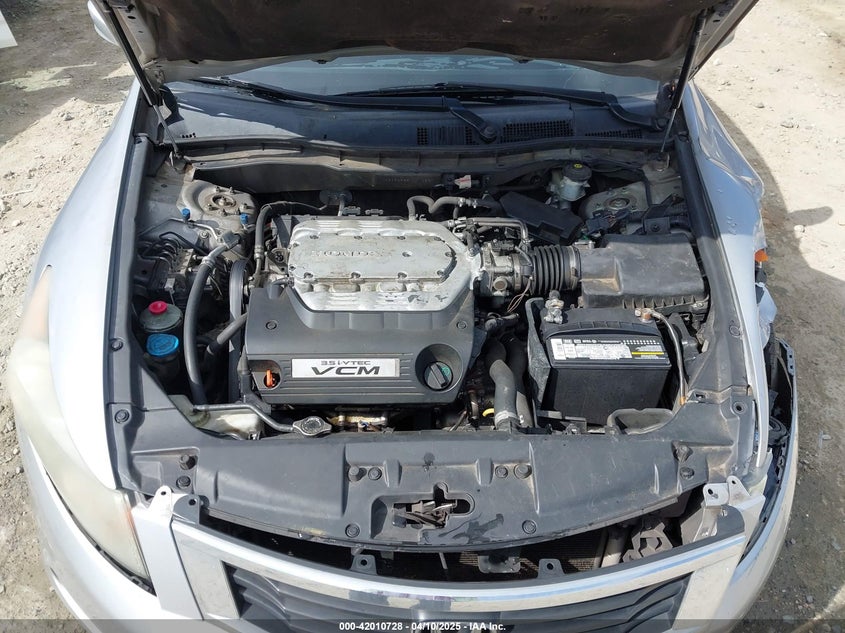 2010 HONDA ACCORD VIN: 1HGCP3F85AA014867