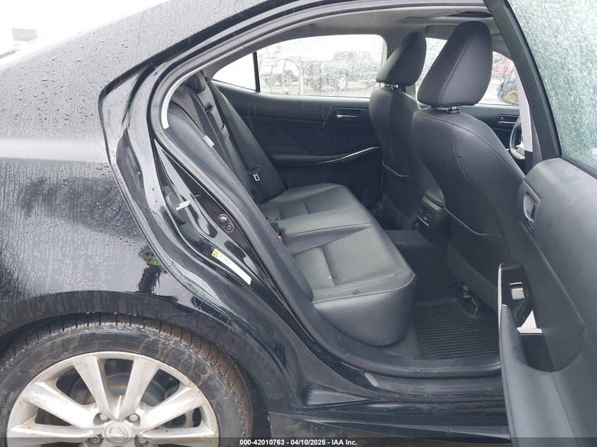 2015 LEXUS IS 250 VIN: JTHCF1D23F5017544