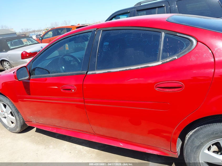 2007 PONTIAC GRAND PRIX VIN: 2G2WP552971128818