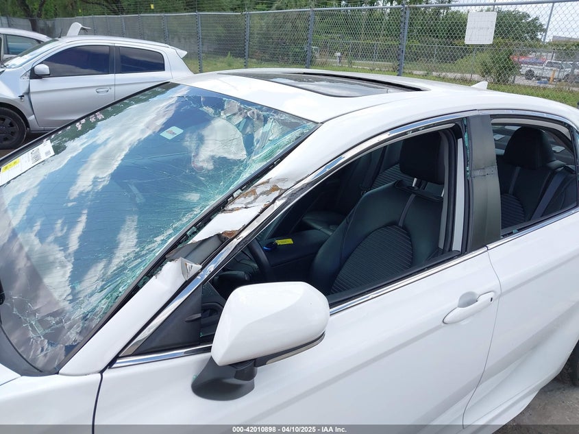 2021 TOYOTA CAMRY VIN: 4T1T11AK9MU495003