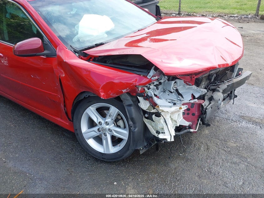 2013 TOYOTA CAMRY VIN: 4T1BF1FKXDU725752
