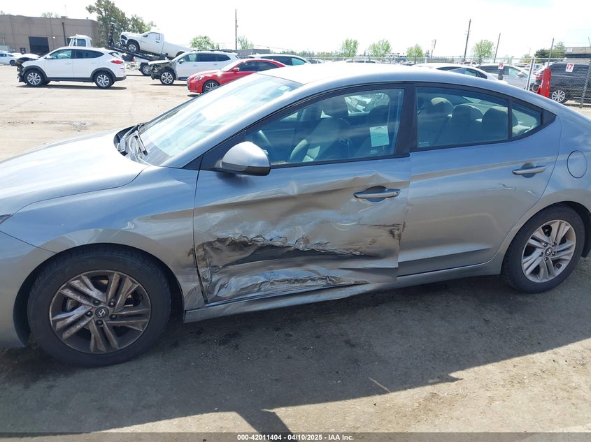 VIN KMHD84LF5KU752284 2019 HYUNDAI ELANTRA SEL