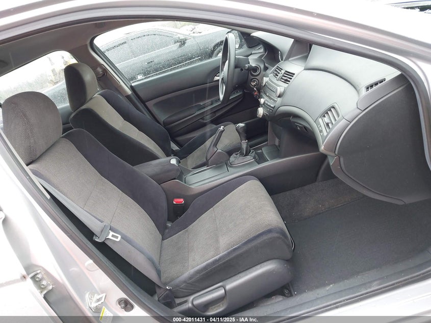 2008 HONDA ACCORD VIN: 1HGCP25378A035830