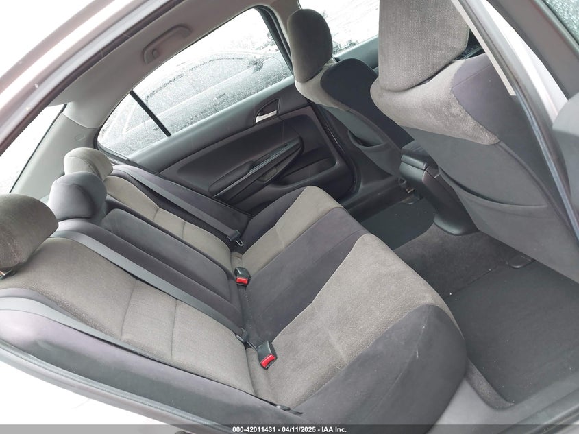 2008 HONDA ACCORD VIN: 1HGCP25378A035830