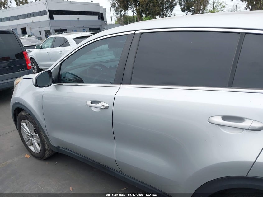 2018 KIA SPORTAGE VIN: KNDPM3AC1J7332664