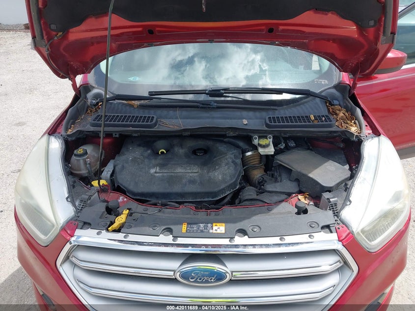 VIN 1FMCU0G93HUB96487 2017 FORD ESCAPE SE
