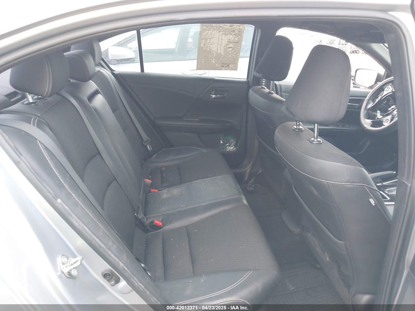 2017 HONDA ACCORD VIN: 1HGCR2F51HA171350