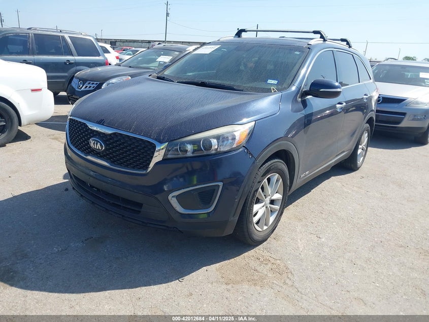 2017 KIA SORENTO VIN: 5XYPGDA57HG322510