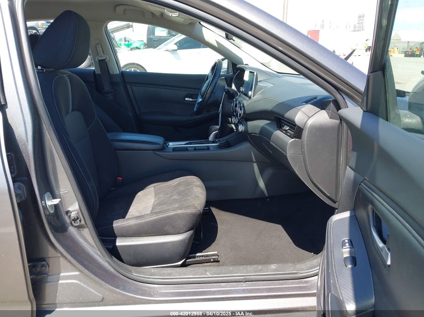 VIN 3N1AB8CV6MY290716 2021 NISSAN SENTRA SV XTRONIC CVT