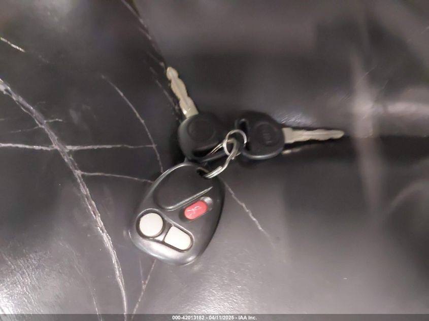 2003 Chevrolet Avalanche K1500 VIN: 3GNEK13T53G221791 Lot: 42013182