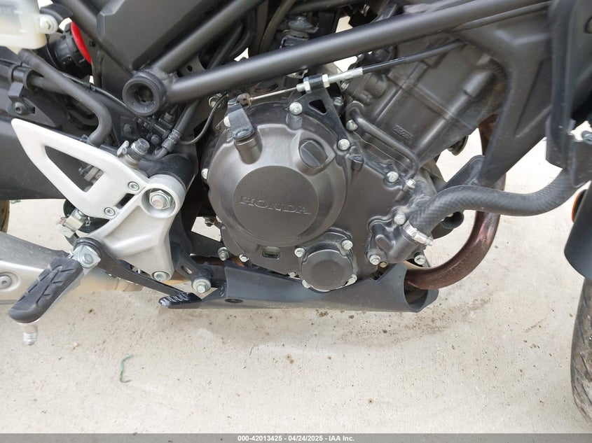 VIN MLHNC5552R5401545 2024 HONDA CBF300 NA
