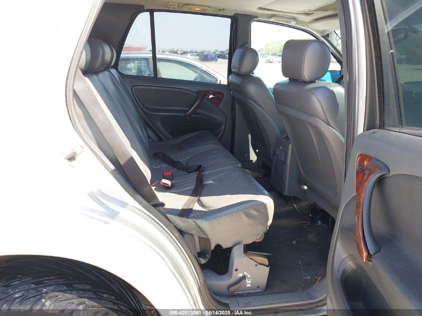 1998 Mercedes-Benz Ml 320 Classic VIN: 4JGAB54E4WA028044 Lot: 42013560