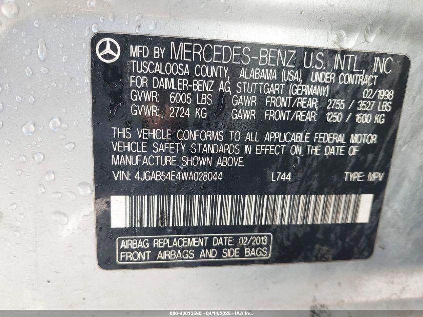 1998 Mercedes-Benz Ml 320 Classic VIN: 4JGAB54E4WA028044 Lot: 42013560