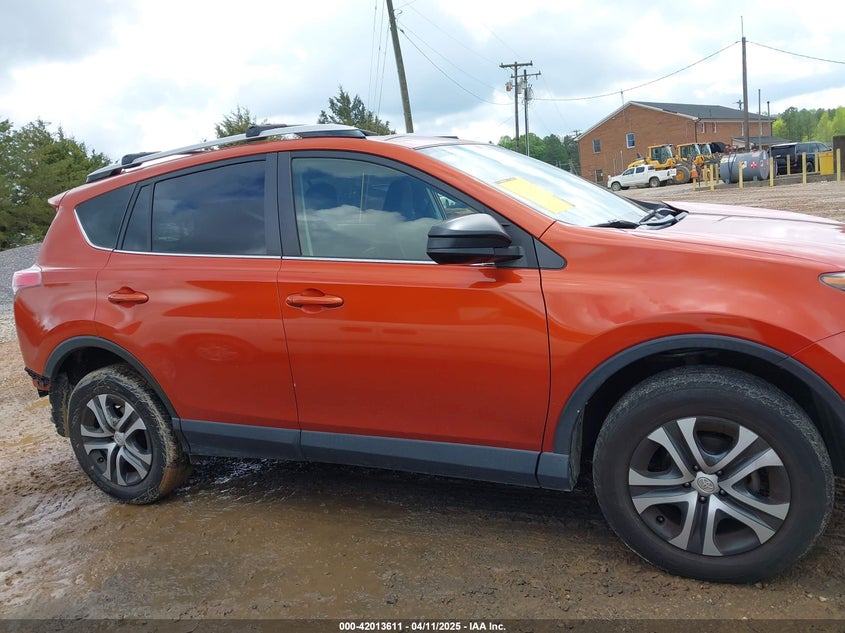 2016 TOYOTA RAV4 LE - JTMZFREV9GJ074360