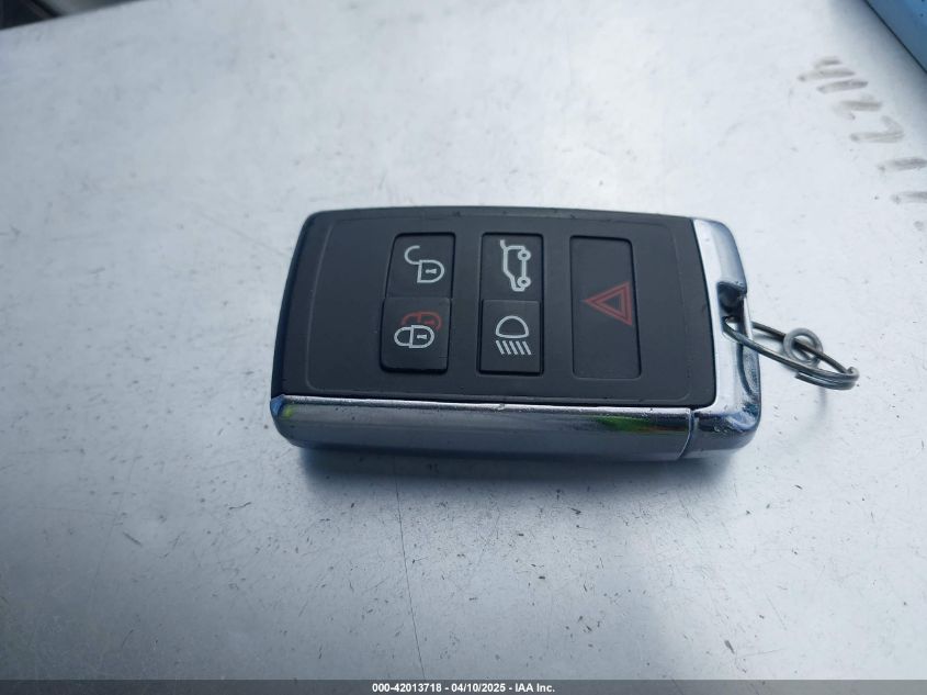 2019 Land Rover Range Rover - SALGR2RV3KA550670