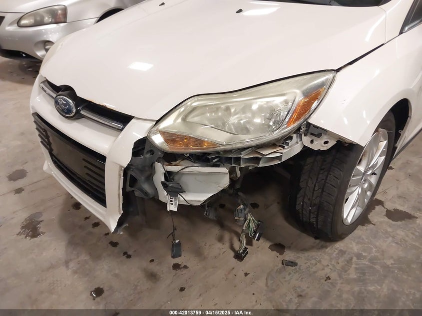 2012 FORD FOCUS VIN: 1FAHP3H22CL178118