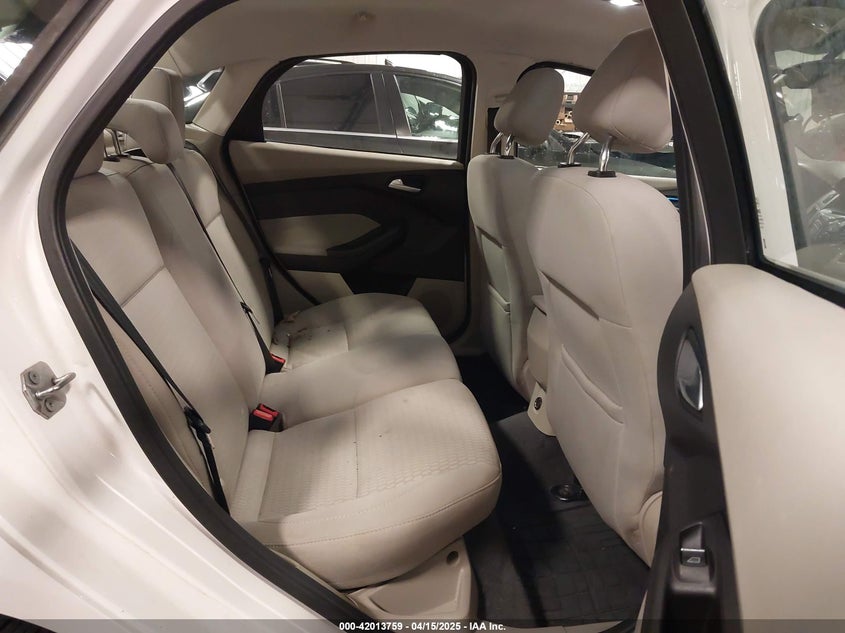 2012 FORD FOCUS VIN: 1FAHP3H22CL178118
