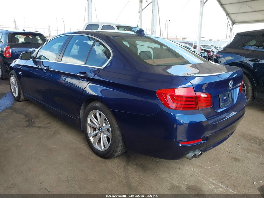 2016 BMW 528I VIN: WBA5A5C52GG349375