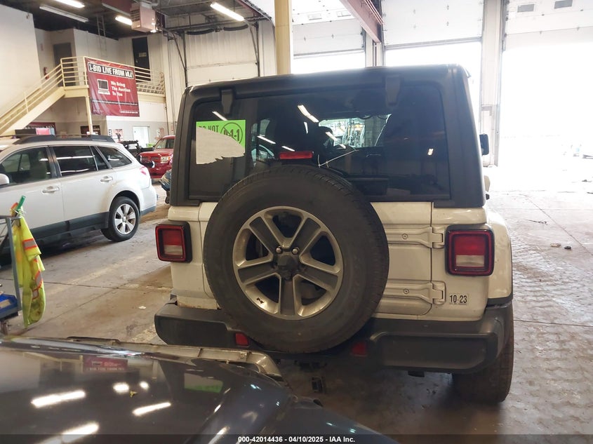 2020 JEEP WRANGLER UNLIMITED SAHARA 4X4 - 1C4HJXEN7LW235154