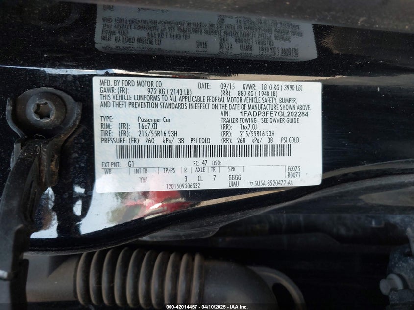 2016 FORD FOCUS VIN: 1FADP3FE7GL202284