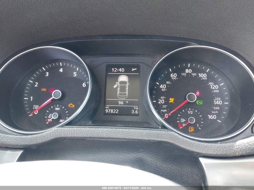 2017 VOLKSWAGEN PASSAT VIN: 1VWDT7A38HC007361