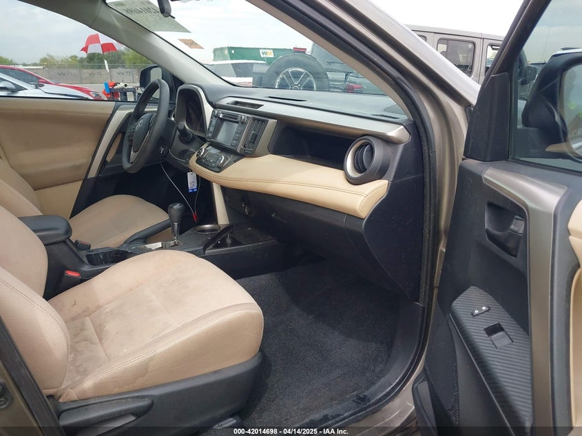 2013 TOYOTA RAV4 VIN: 2T3WFREV4DW054646