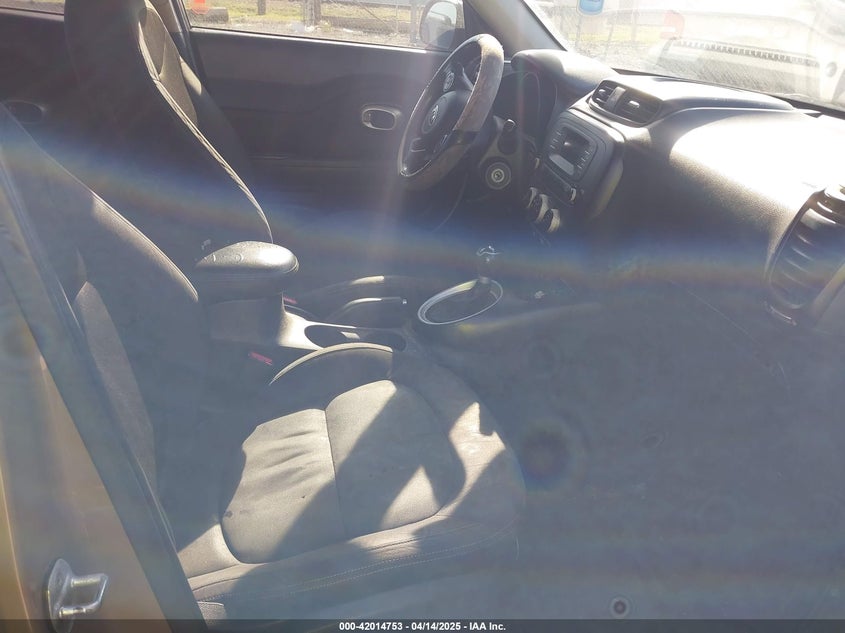 2015 KIA SOUL - KNDJN2A22F7137541