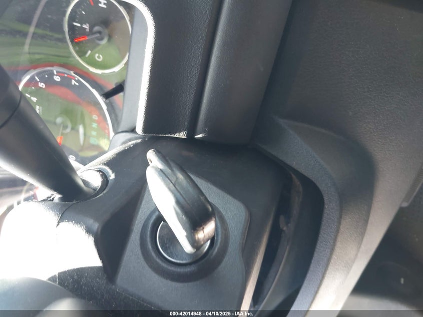 2012 JEEP LIBERTY VIN: 1C4PJLFKXCW149426
