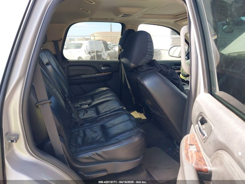 2007 GMC Yukon Denali VIN: 1GKFK63807J358488 Lot: 42015171