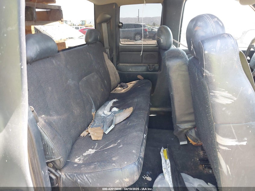 1999 Chevrolet Silverado 1500 VIN: 2GCEC19V5X1199031 Lot: 42015695