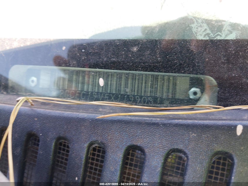 1999 Chevrolet Silverado 1500 VIN: 2GCEC19V5X1199031 Lot: 42015695