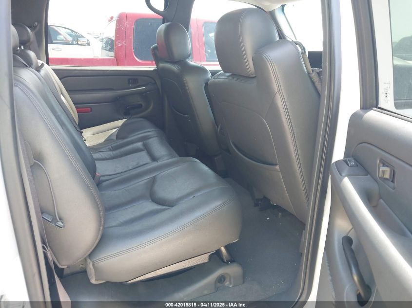 2004 Chevrolet Avalanche 1500 VIN: 3GNEC12T64G205437 Lot: 42015815