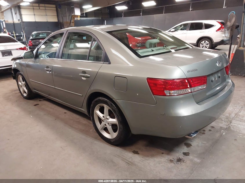 2007 HYUNDAI SONATA VIN: 5NPEU46F57H194177