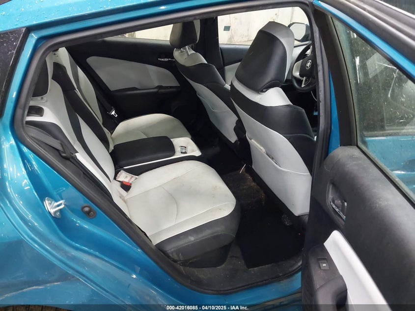 2017 TOYOTA PRIUS PRIME VIN: JTDKARFP1H3052438