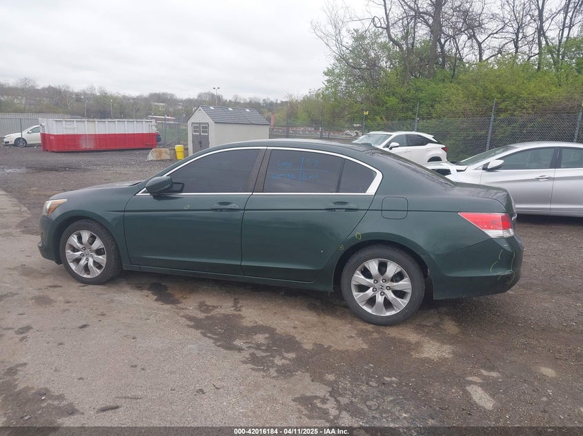 2008 HONDA ACCORD VIN: 1HGCP258X8A116655