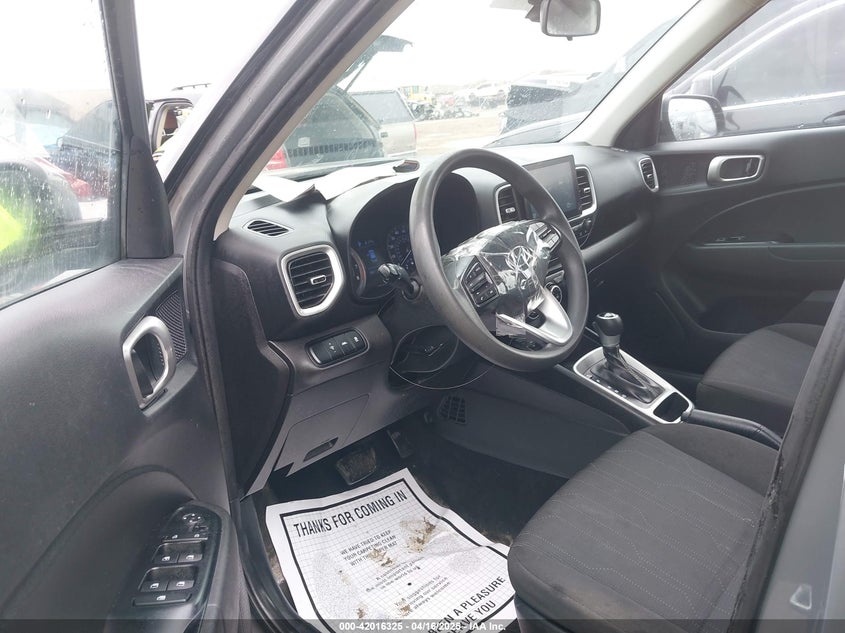 2021 HYUNDAI VENUE SE - KMHRB8A3XMU066719
