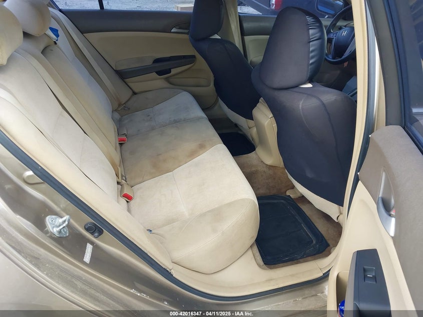 2009 HONDA ACCORD VIN: 1HGCP26449A044235
