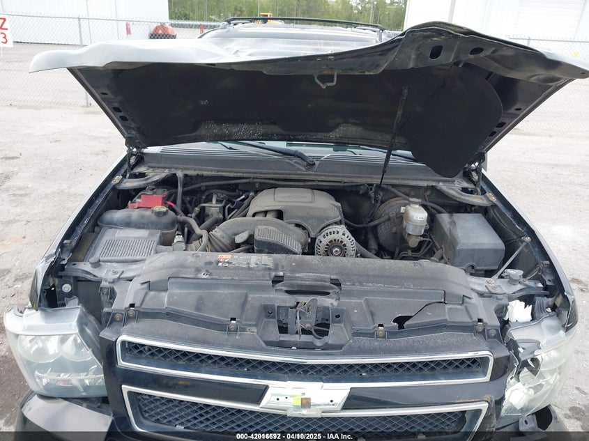 2014 CHEVROLET SUBURBAN 1500 LT - 1GNSKJE73ER130976