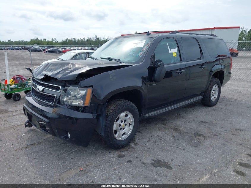 2014 CHEVROLET SUBURBAN 1500 LT - 1GNSKJE73ER130976