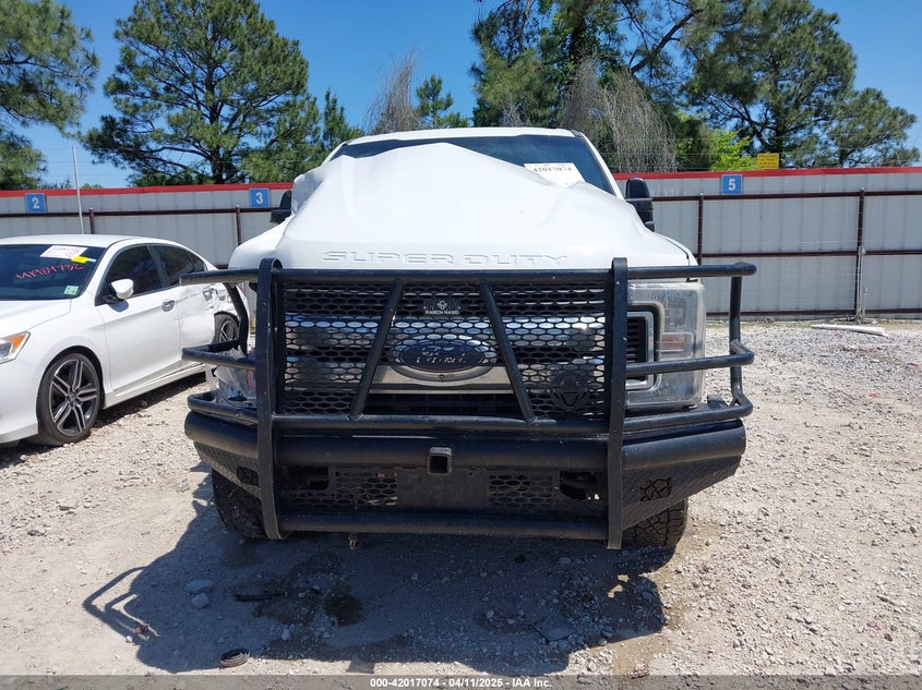 2018 Ford F-350 Xl VIN: 1FT8W3BT3JEB18901 Lot: 42017074