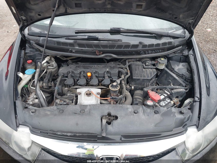 2009 HONDA CIVIC VIN: 19XFA16839E018135