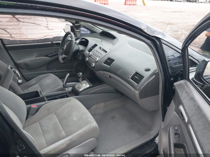 2009 HONDA CIVIC VIN: 19XFA16839E018135