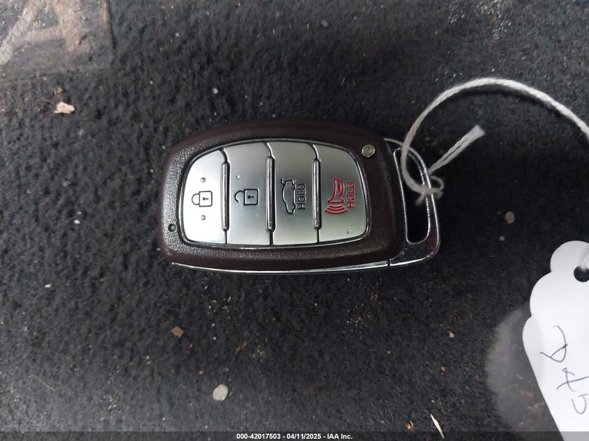 2018 HYUNDAI ELANTRA VIN: 5NPD84LF1JH351070