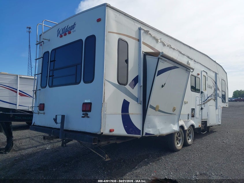 Vin: 4x4fwcf23av021961, lot: 42509186, forest river wildcat 20104