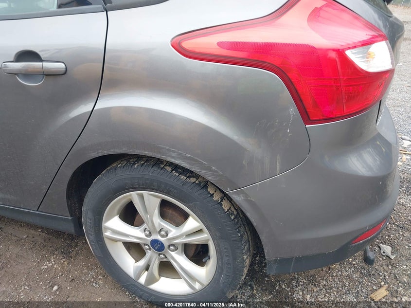 2014 FORD FOCUS SE - 1FADP3K28EL313161