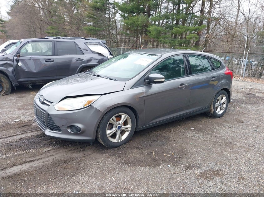 2014 FORD FOCUS SE - 1FADP3K28EL313161