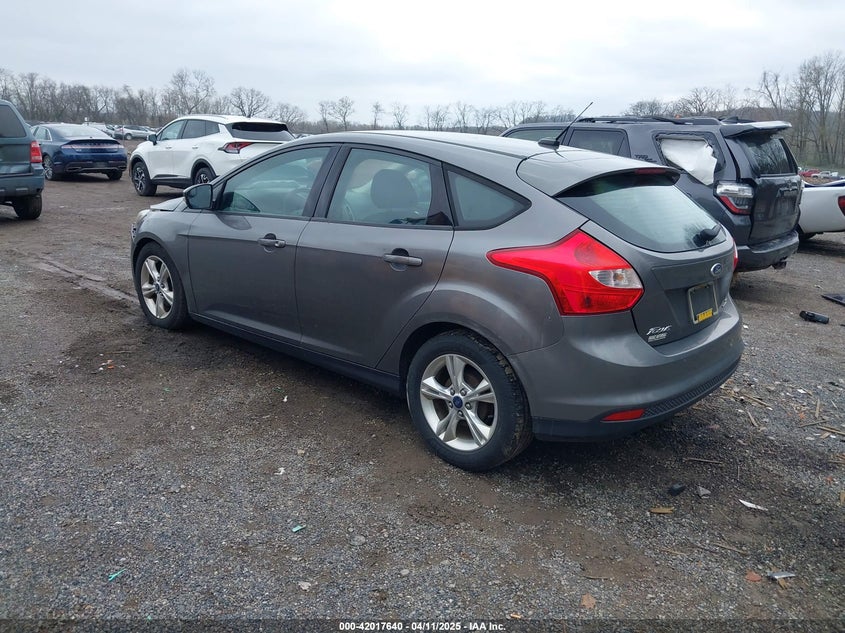 2014 FORD FOCUS SE - 1FADP3K28EL313161