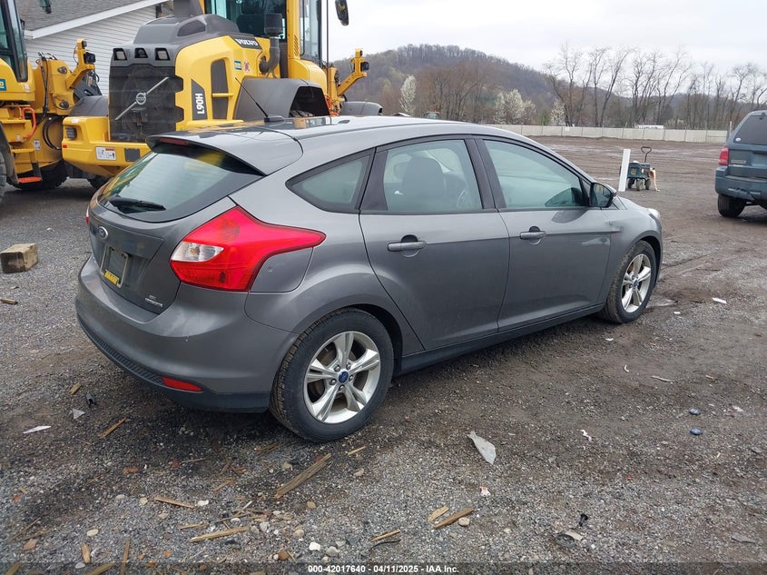 2014 FORD FOCUS SE - 1FADP3K28EL313161